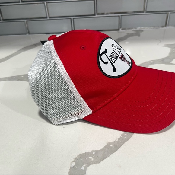 UA Texas Tech Red Raiders Hat Cap Snap Back Red Patch Logo Mesh Trucker Hat - Picture 2 of 5